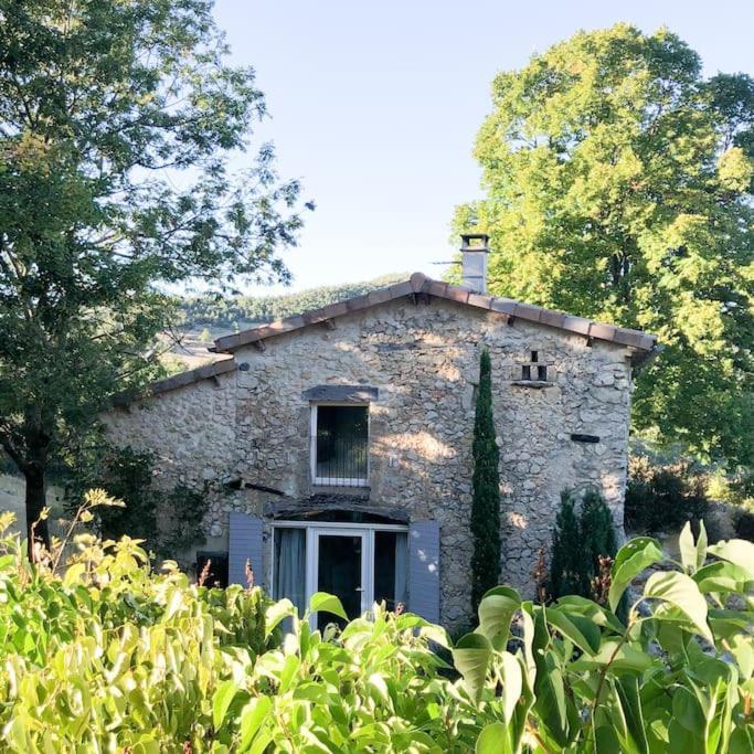 Charmante Bergerie En Drome A 500M D'Altitude Combovin Exterior photo